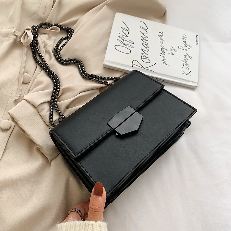 Сумка кросс боди Женская квадратная из экокожи с цепочкой и замком|Сумки ручками|