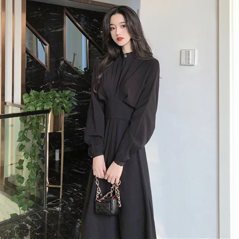 

Женские платья МАЗ