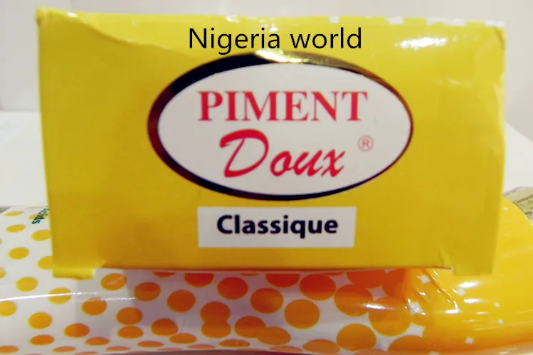 World piment doux Осветляющий молочный лосьон для тела 250 мл