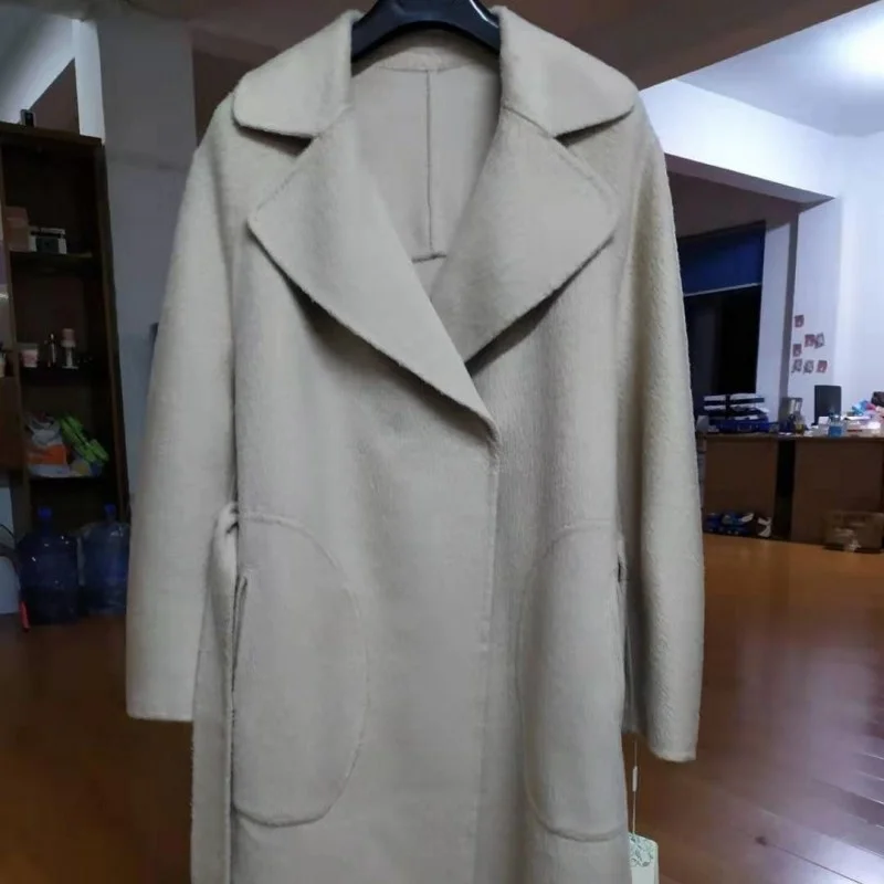 Женское приталенное шерстяное пальто элегантное офисное длинное на пуговицах с