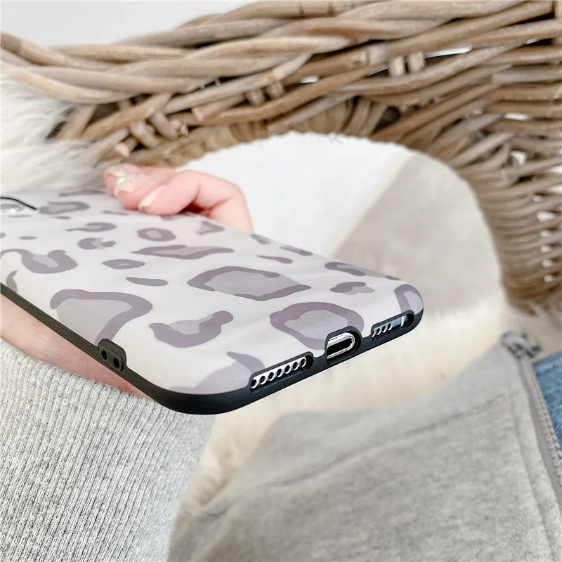 

Popular Brand Cool Small Leopard Print Drop-Resistant Cell Phone Case iPhone 11 Case iPhone X Case iPhone 8 Plus Case