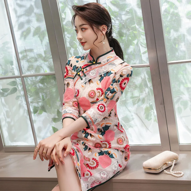 Китайский стиль Cheongsam Вышивка Цветочные Свадебные qipao вечерние платья |