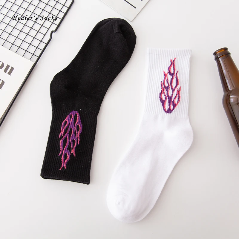 

New Purple Flame Men and Women Socks Cotton Harajuku Black White Earth Fashion Happy HipHop Simplicity Funny Soft Girls Sockings