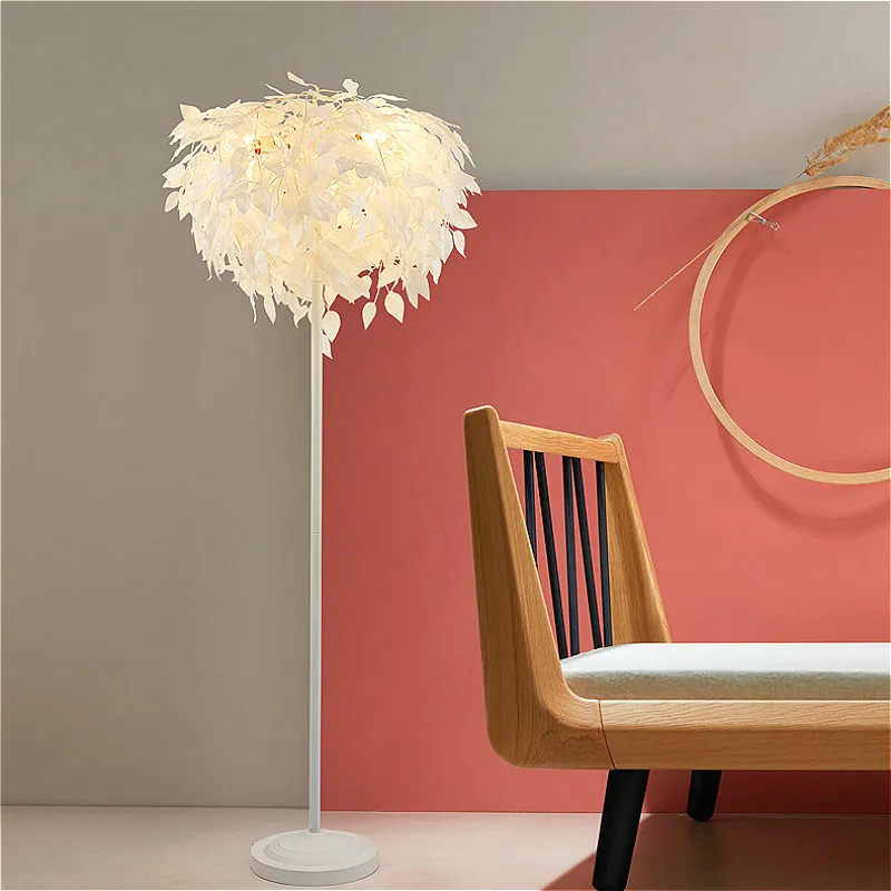 Современный минималистский личность женские туфли с отделкой белыми перьями