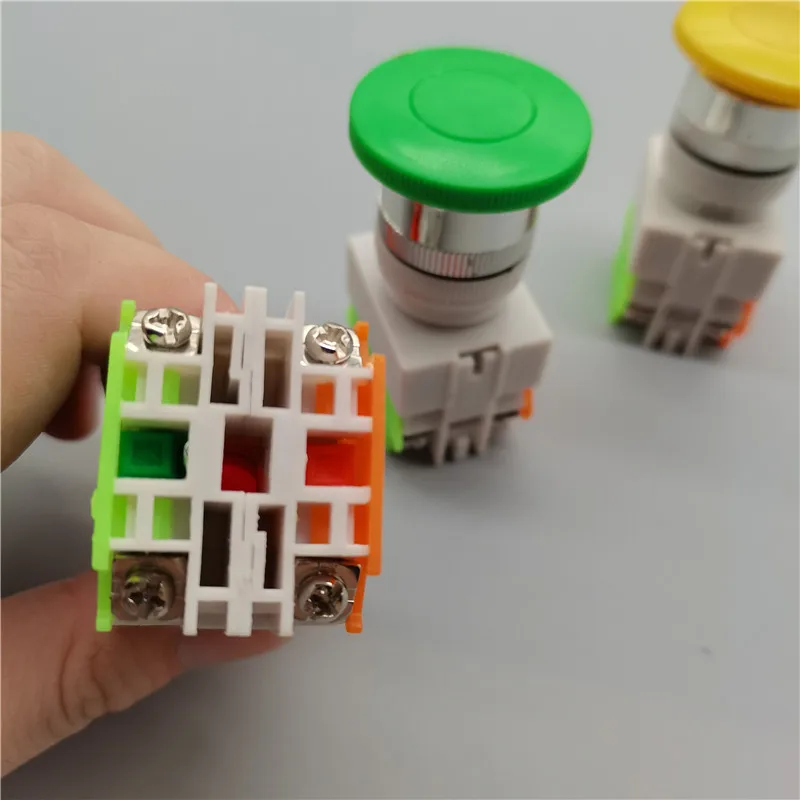 Автоматический переключатель освещения Lay37-11m