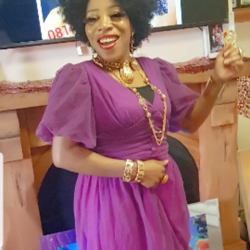 Элегантные женские платья для выпускного вечера с коротким рукавом и V-образным