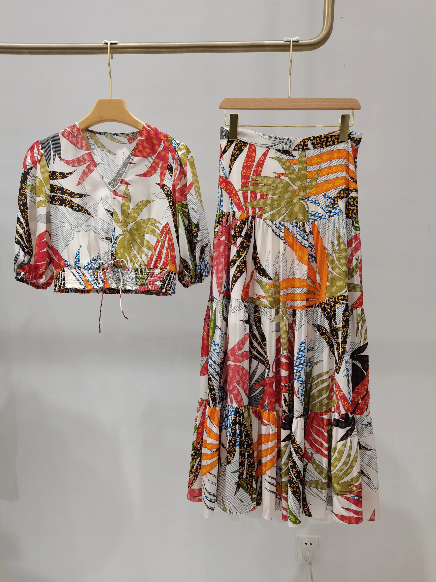 

100% Real Silk Women Luxury Vintage Blouse Short Puff Sleeves High Quality Printing Tunic Chic Tops Beach Bohemian Elegant Shirt