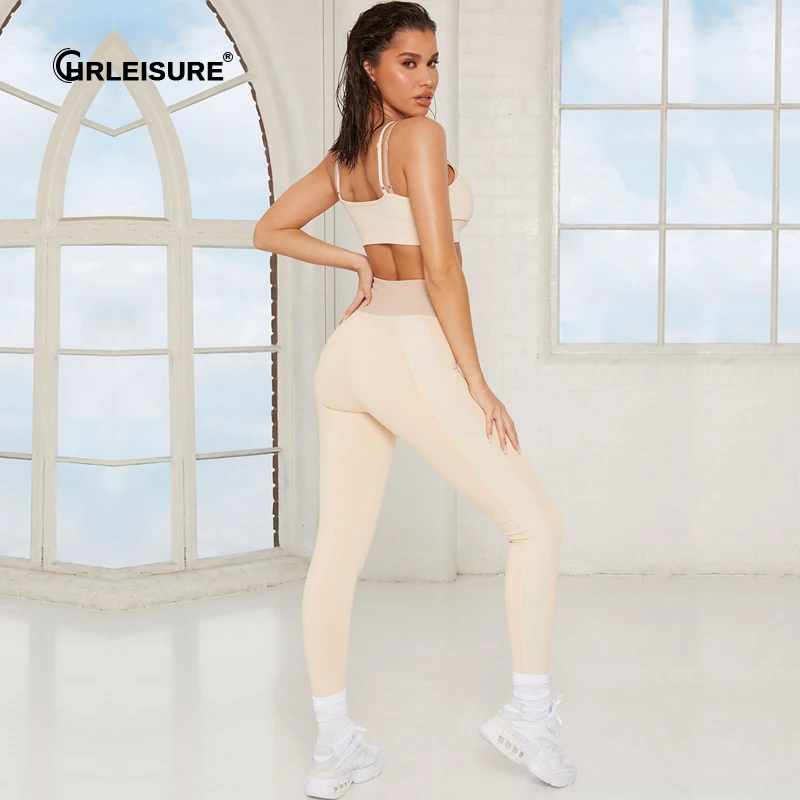 Женский спортивный костюм CHRLEISURE с противоударным бюстгальтером леггинсами и