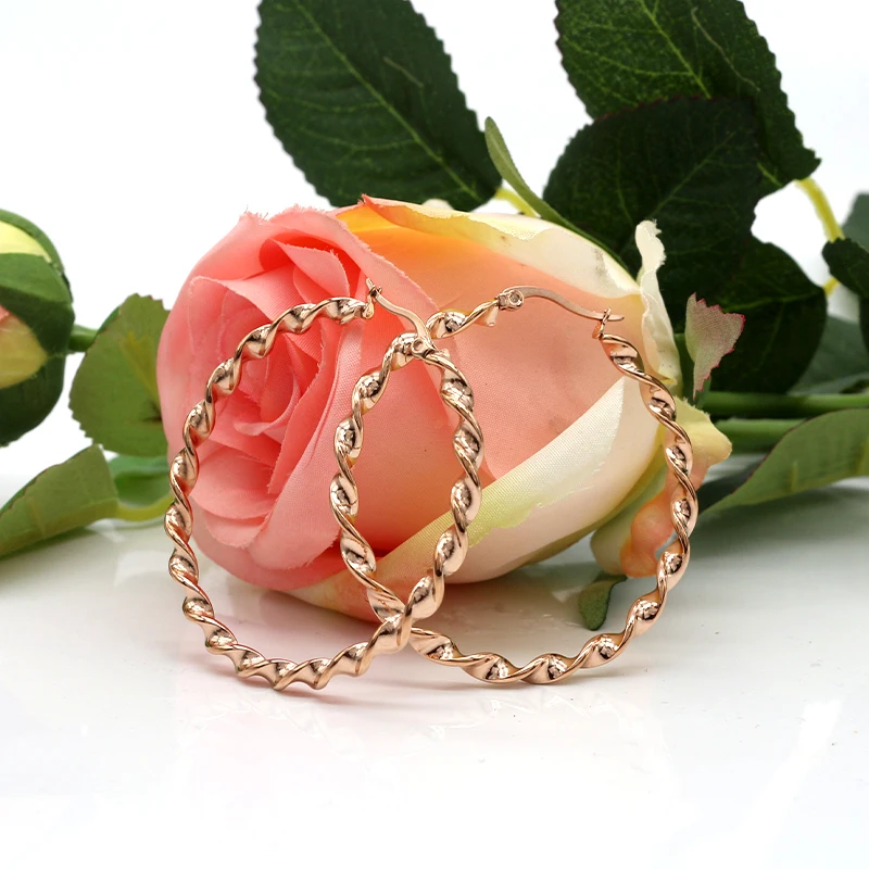 KLDY трендовые золотые крученые большие серьги из нержавеющей стали оптом