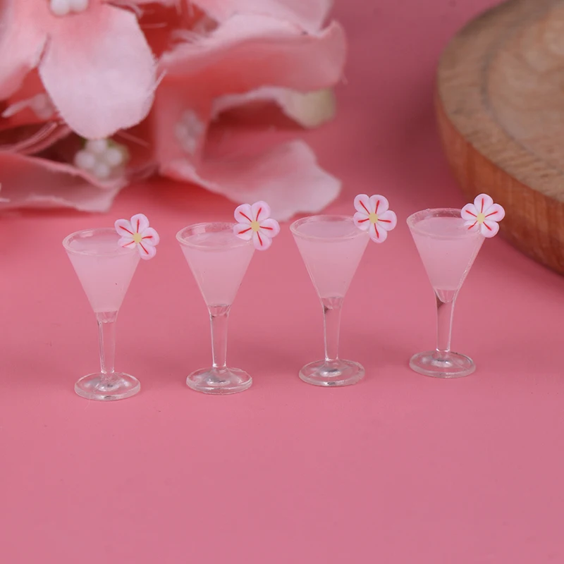 

4Pcs 1/12 Dollhouse Miniature Cocktail Cup Drink Glass Model Toy Dollhouse Decor Diy Cute Furniture Toys