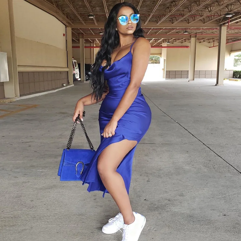 Платье-комбинация женское атласное на бретелях-спагетти пикантный элегантный