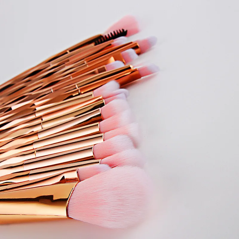 

20PCS Diamond Makeup Brushes Tool Set Cosmetic Powder Eye Shadow Foundation Blush Blending Beauty Professional Make Up Brush