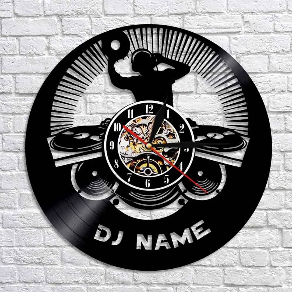 Фото Музыкальный DJ-плеер, виниловая пластинка, настенные часы, индивидуальное имя DJ, логотип, дискотека, танцы, подвесные часы, индивидуальный настенный декор для паба, подарок №3