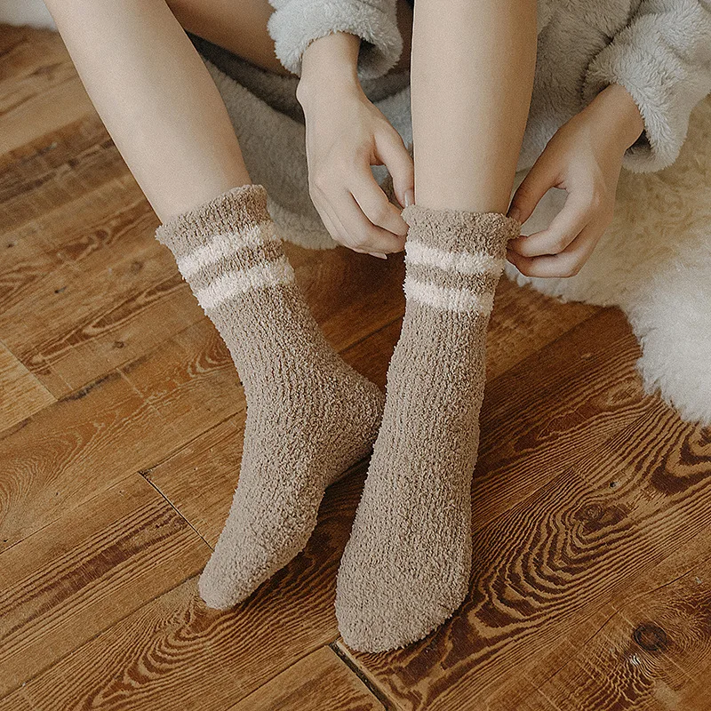 20 Pairs/set Manufacturer's Direct Selling Winter Women's Socks Autumn and Winter Warm Sock Female Wholesale Wedding Gift