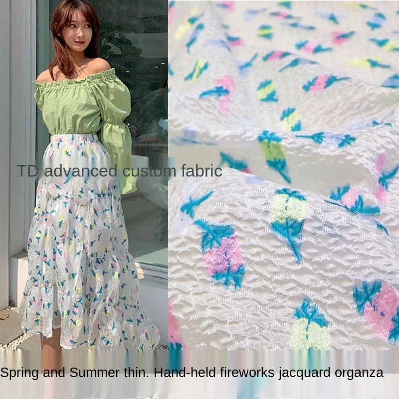 

21 маленькое весенне-летнее тонкое трехмерное жаккардовое платье из органзы с цветочным принтом в европейском и американском стиле, модная ткань