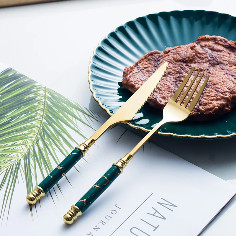 

Luxury Stainless Steel Cutlery Eco Friendly Rose Gold Steak Kitchen Reusable Cutlery Cubiertos Dorados Dining Tableware DB60DC