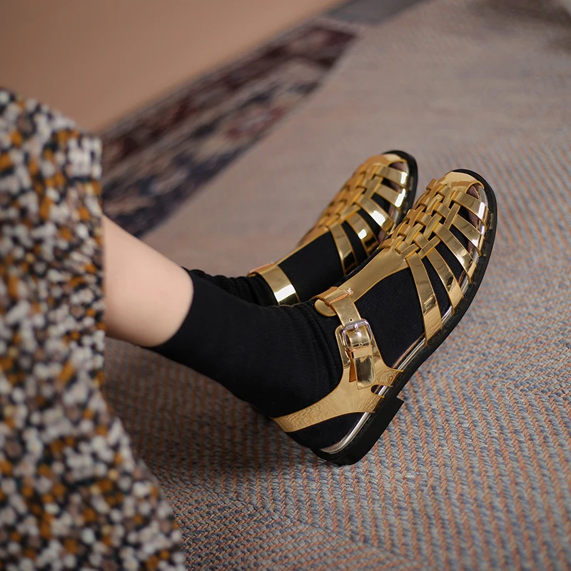 Черного и золотого цвета женская обувь из натуральной кожи с Т-образным ремешком