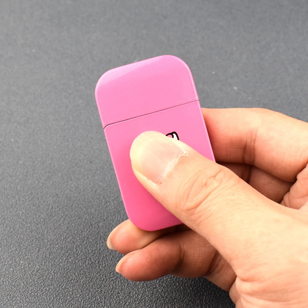 

Unusual Gas Torch Lighter Creative KT Cigarette Spray Gun Pink Flame Lighter Smoking Mini Butane Burner Gift For Women (No fuel)