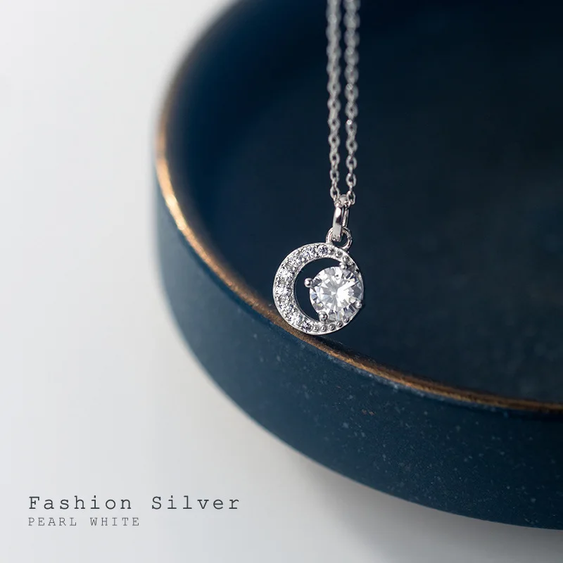 

WANTME 925 Sterling Silver Shiny Crystal Zircon Romantic Round Moon Chain Pendant Necklace for Women Trendy Wedding Jewelry Gift