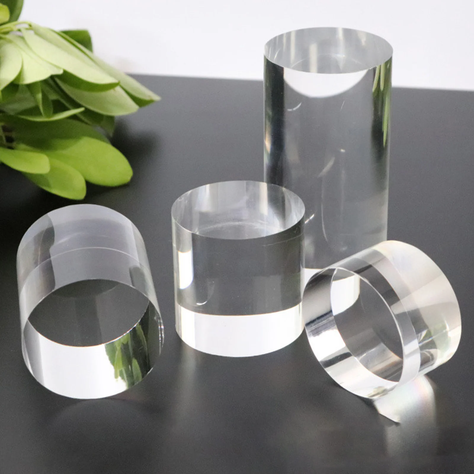 

Collectible Figures Display Stand Round Cylinder Stamping Blocks for Rings, Nail Polish, Watches, Dolls