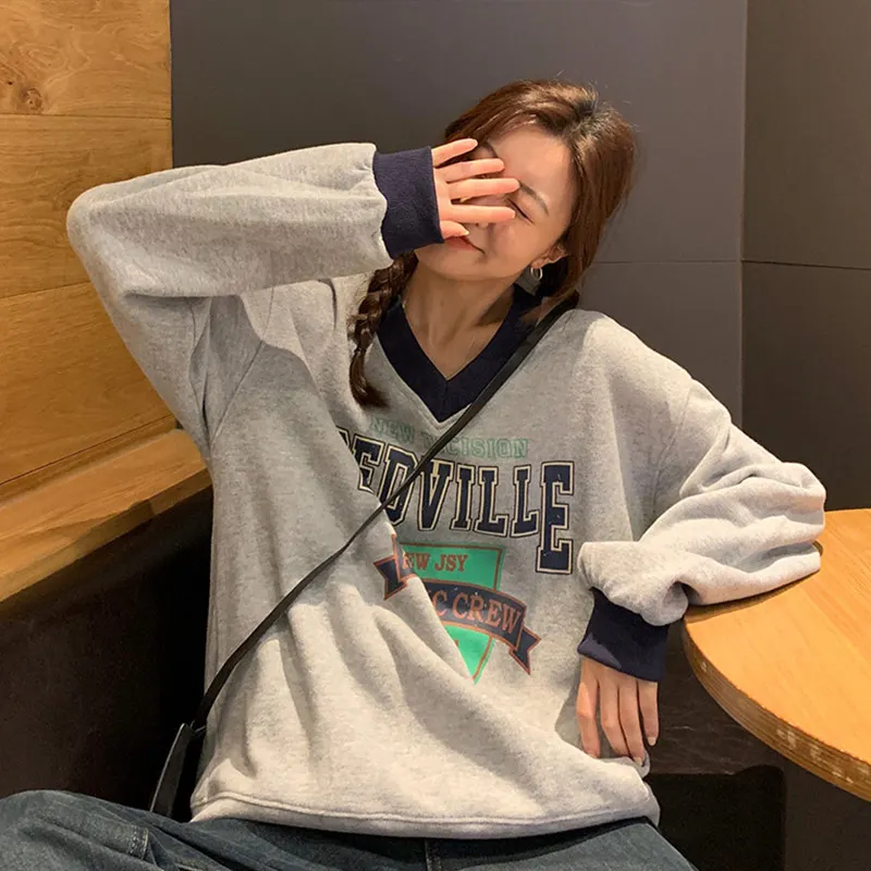 

Женский Однотонный пуловер с буквенным принтом, V-образным вырезом и длинными рукавами