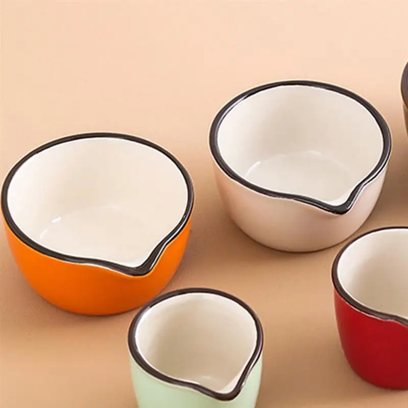 2pcs Mini Milk Cup Ceramic Jug Coffee Spout Mug Wine Drinkware (40ml) |