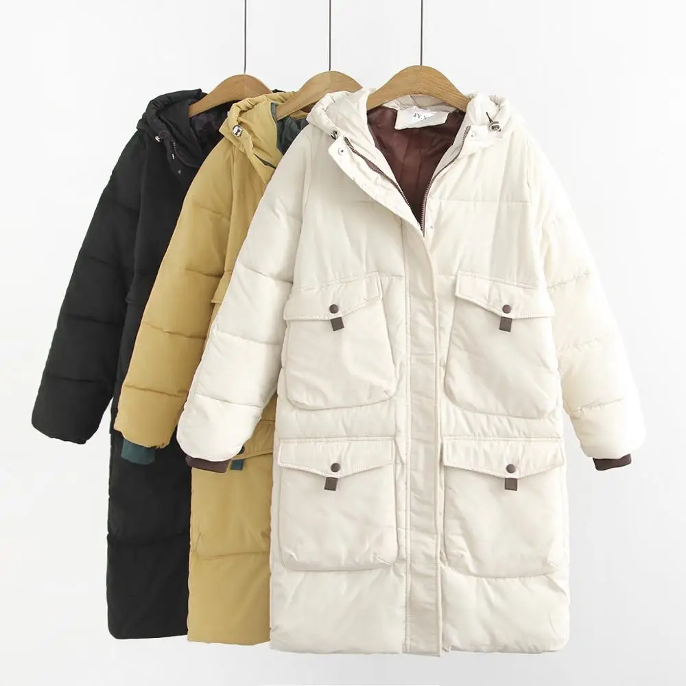 Женская куртка с капюшоном длинная теплая хлопковая несколькими карманами в
