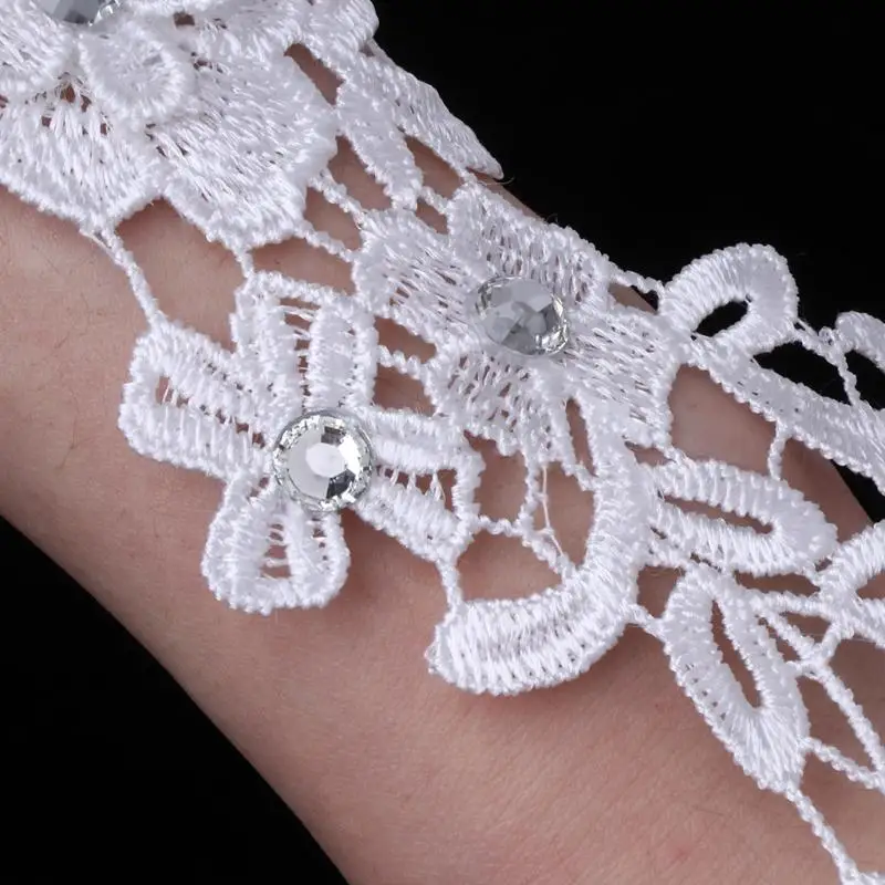 Белые короткие свадебные перчатки женские без пальцев элегантные белые