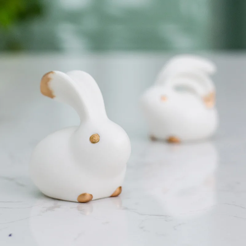 Милая керамическая миниатюрная фигурка кролика для украшения комнаты, декор стола, декоративные элементы для детей, феерический сад, аксессуары для письменного стола, подарок.