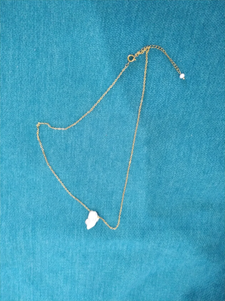 

1pc 2021 Hot Summer Trend Baroque Pearl Fashion Necklace Natural Freshwater Pearl Pendant 18k Real Gold Chain Necklace For Women