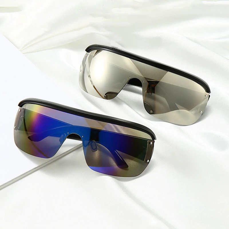 

2020 Newest Design Big Frame Oversized Sunglasses Women Luxury Brand Large Flat Top Sun Glasses Trendy Square Gradient Shades
