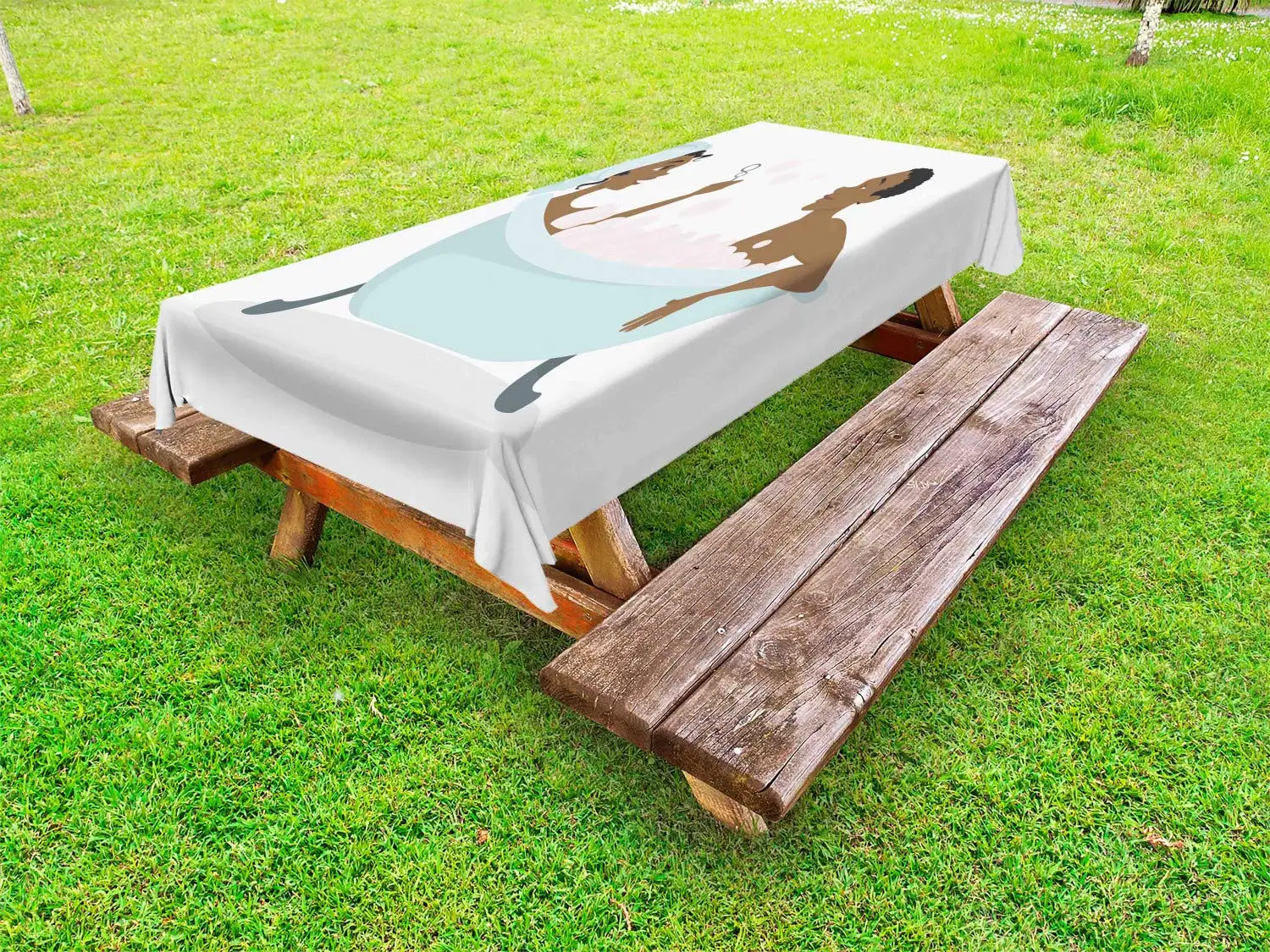 Африканская влюбленная уличная скатерть американская пара принимает пузырчатую