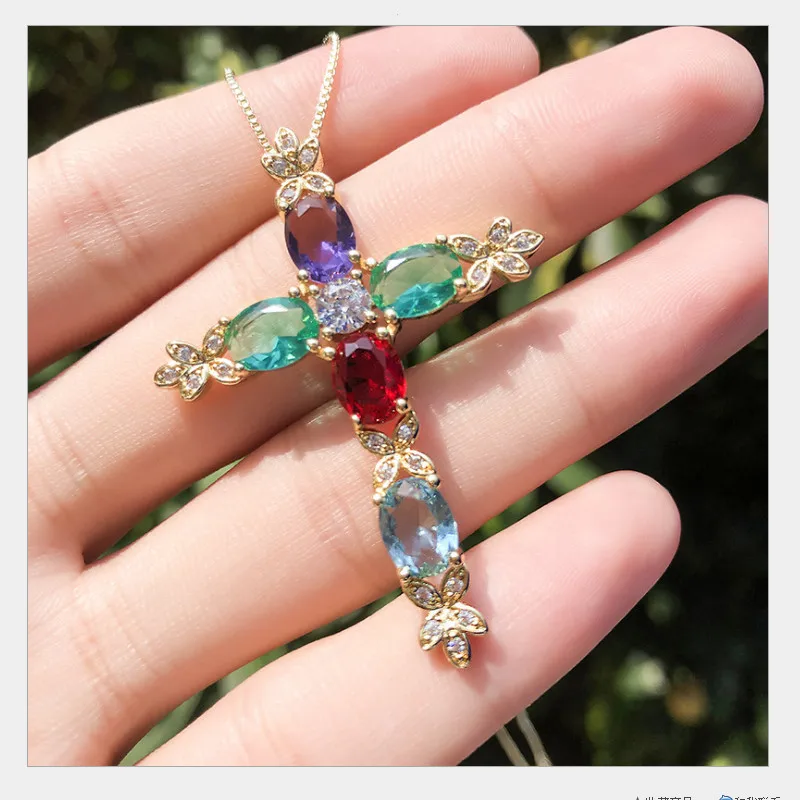 Роскошное оригинальное ожерелье из разноцветного циркония с покрытием