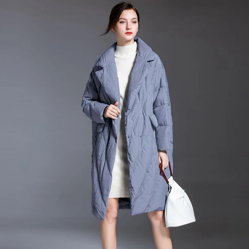 Женский длинный пуховик с лацканами свободный однотонный большого размера типа