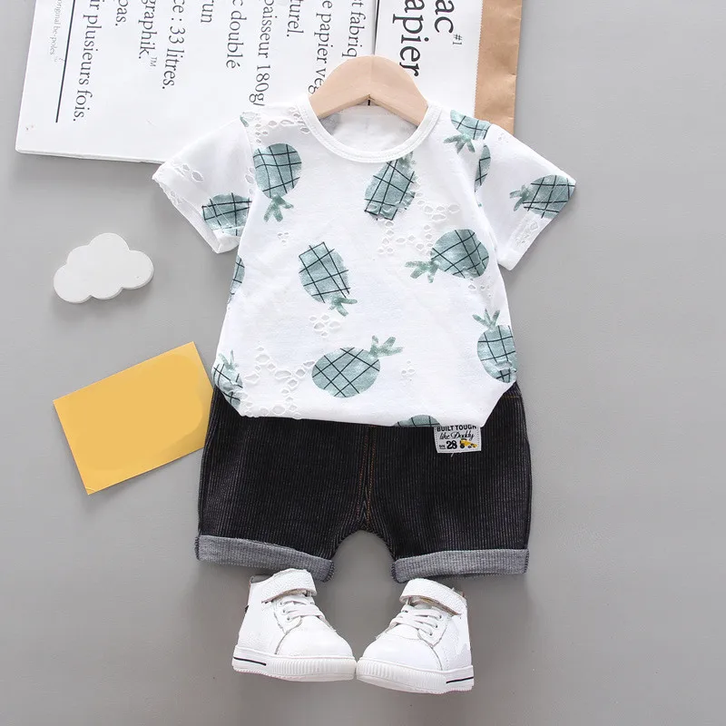 2020 летняя новая одежда для мальчиков повседневный комплект маленьких с