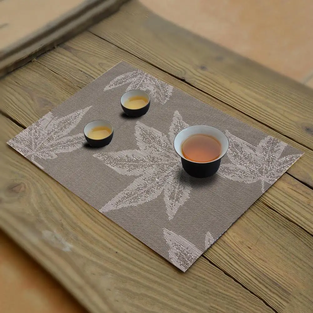 

Western Placemat for Dining Table Heat-Resistant Washable Pad Non Slip Bowl Mat Eco-friendly European-style simplicity Placemat