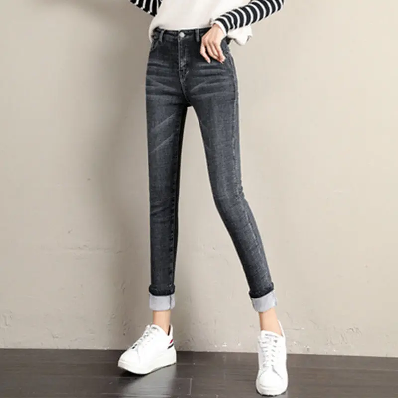 

Plus velvet padded jeans women 2020 new winter high waist nine points warm velvet legs pants