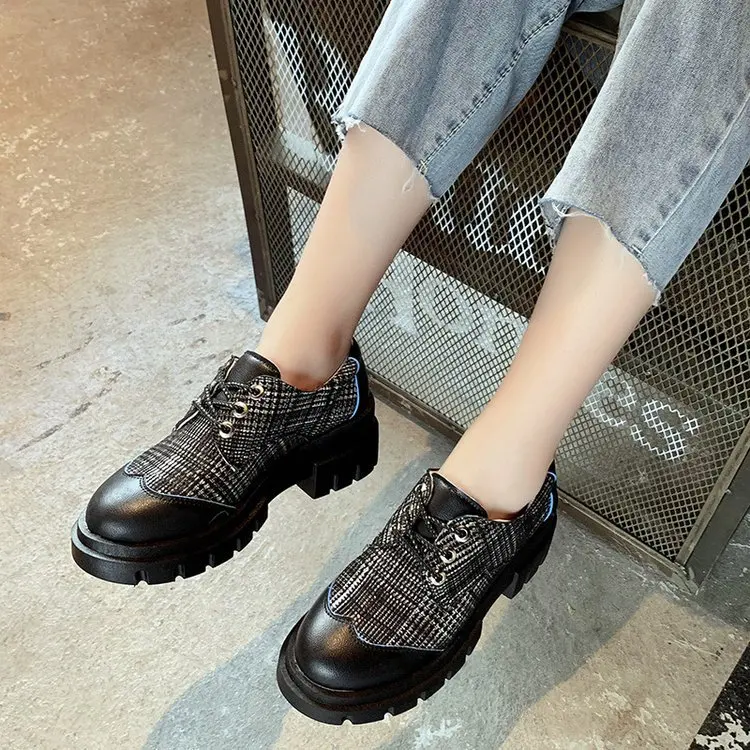 Красивые Ботинки martin красного цвета из сетчатого материала Женская обувь в