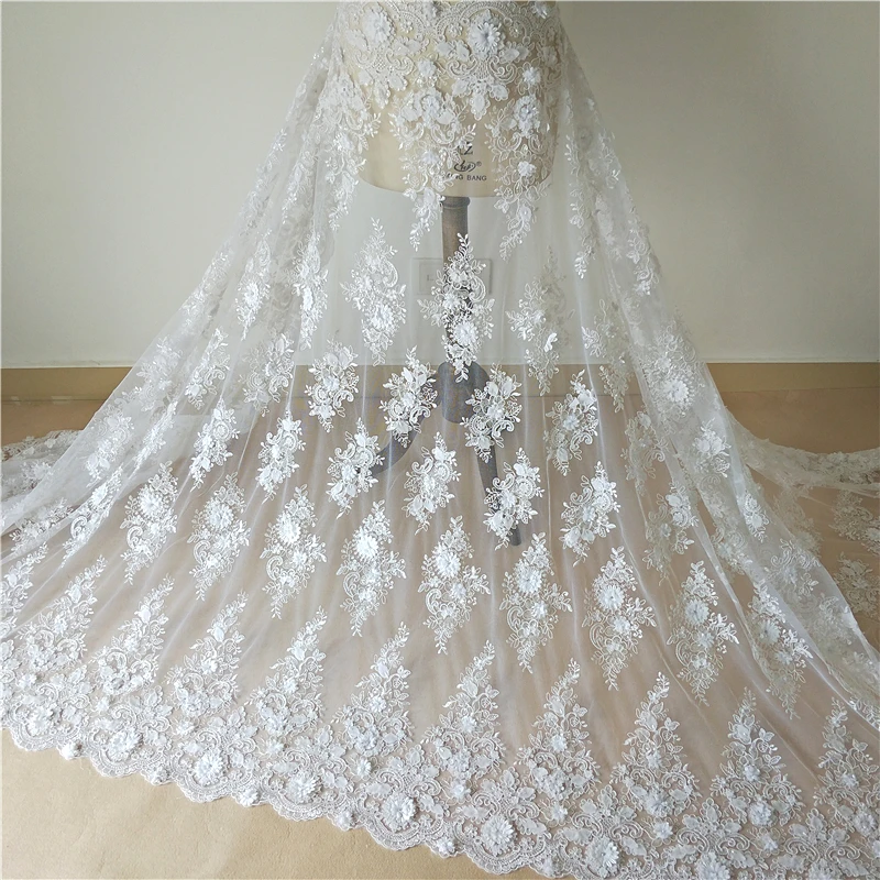 

New wedding dress bleaching pure white Sequin fabric high-end 3D flower 3D handmade beaded car bone retro embroidery lace fabric
