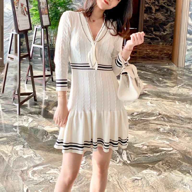 Тонкое вязаное платье-свитер с рыбьим хвостом Осень-зима 2019 плотное трикотажное