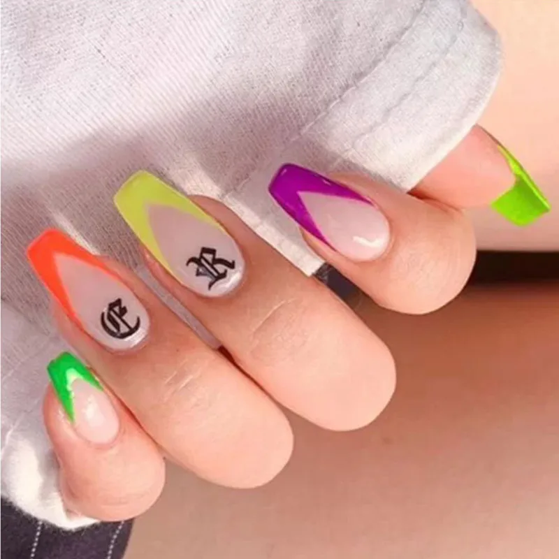 

Colours Nail Manicure Edge Trimmer Nail Cutter Clipper Styling Tools Nail Gel Easy French Smile Line Nail Acrylic Tools 5 Sizes