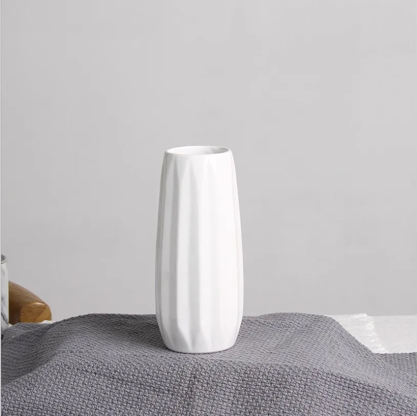 Европейский стиль фарфоровая Современная Минималистичная ваза креативная