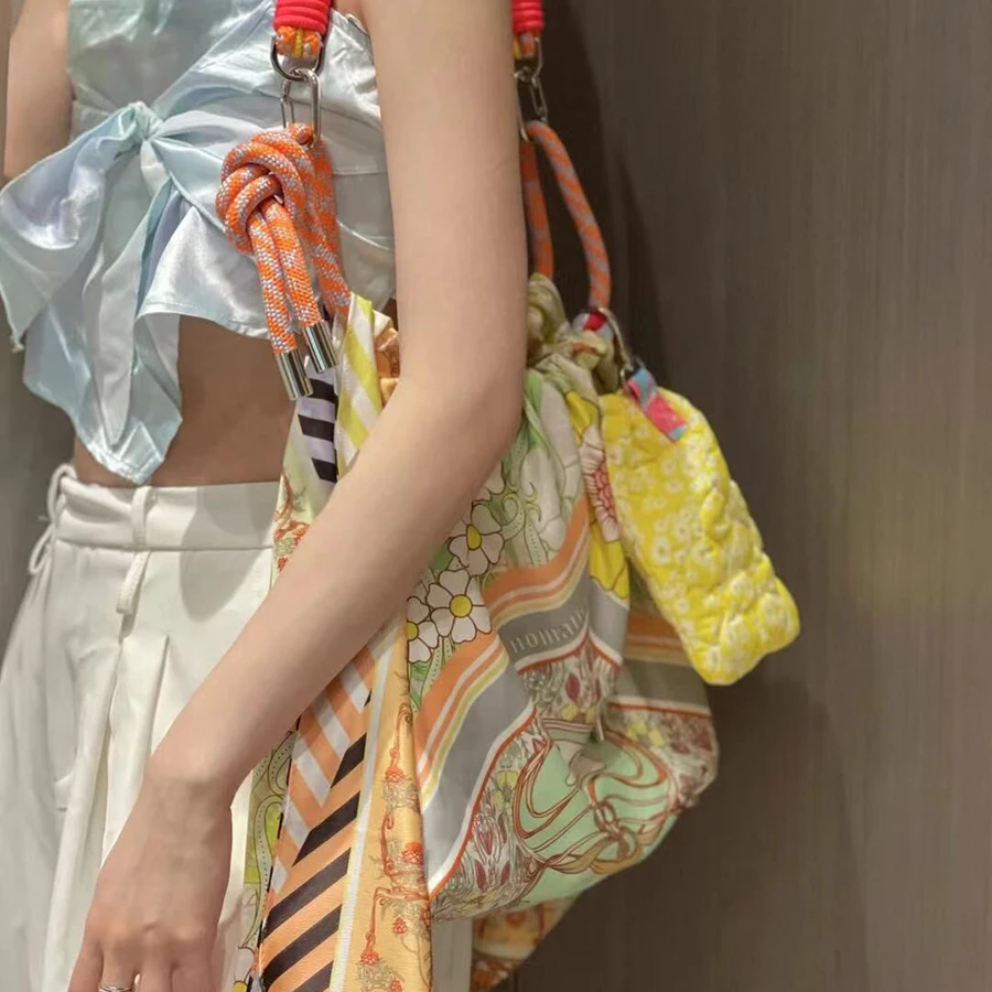 

2021 summer ladies daily messenger bag fashion wallet colorful flowers shoulder bag ladies drawstring large-capacity handbag
