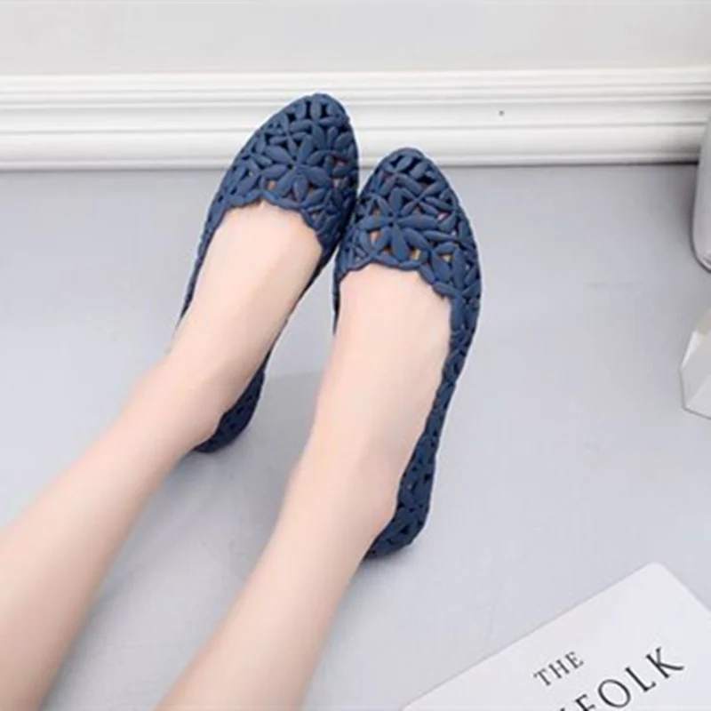 Балетки женские на плоской подошве ПВХ дышащие без застежки круглый носок легкая