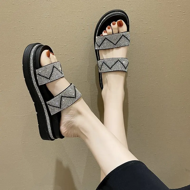 

Shoes Lady Woman's Slippers Slides Platform Fashion Med Girl 2021 Flat Luxury PU Rubber Slippers Casual Female Shoes Lady Med Sl