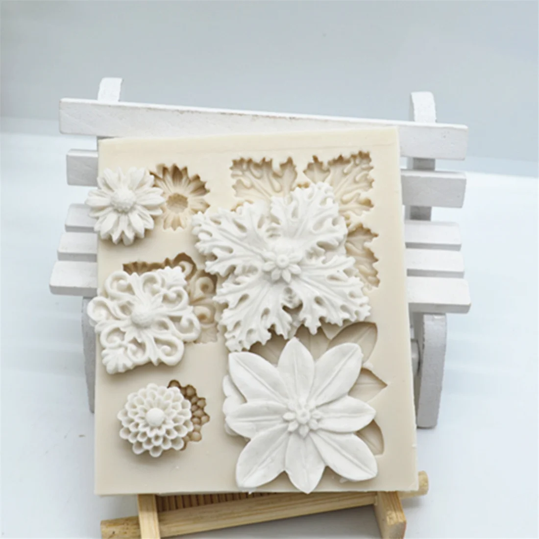 

1pc Flower Silicone Fondant Molds Resin Molds Cake Decorating Tools Baking Accessories Cake Pastry Accessories FTM1319