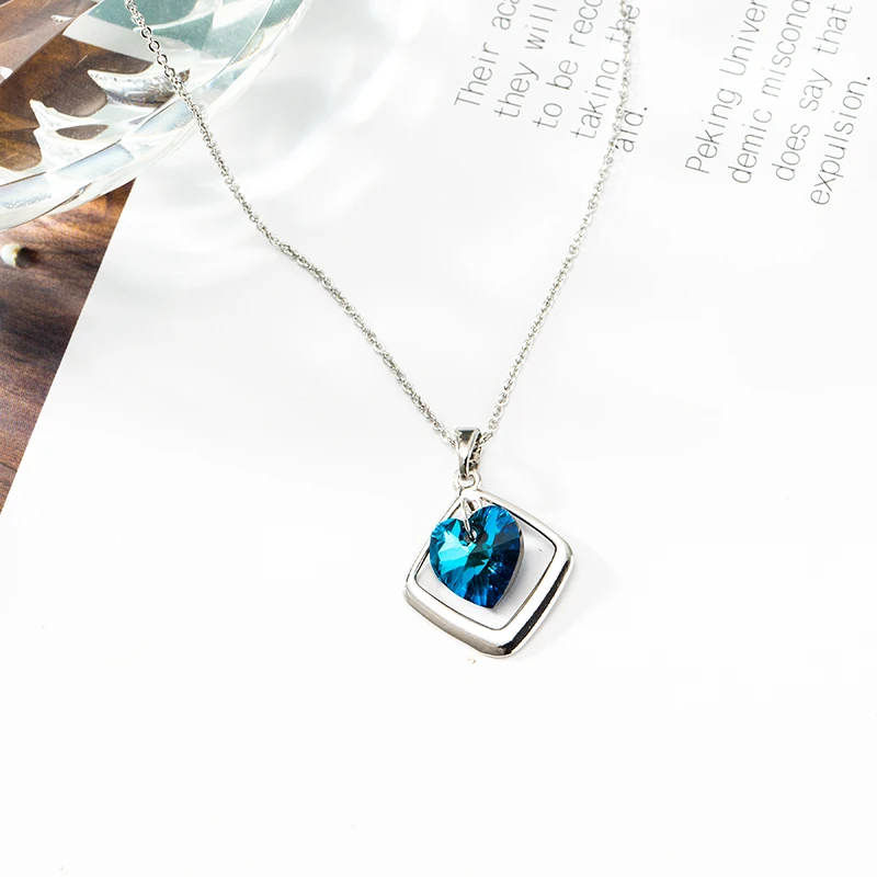 Романтическое квадратное ожерелье с подвеской в виде сердца кристаллы Сваровски