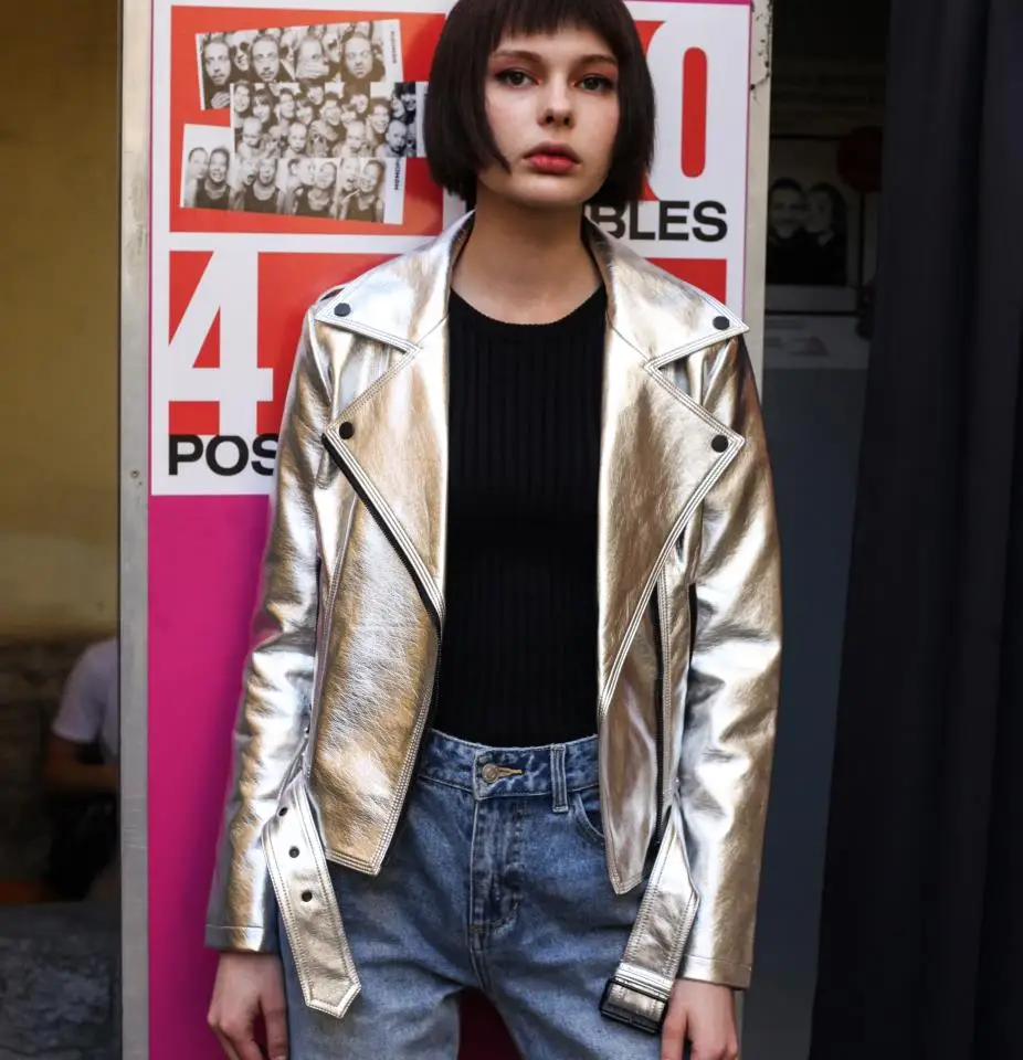 

Glossy silver color pu leather jacket female street style zipper stitching leather jackets autumn winter outerwear with belt F47