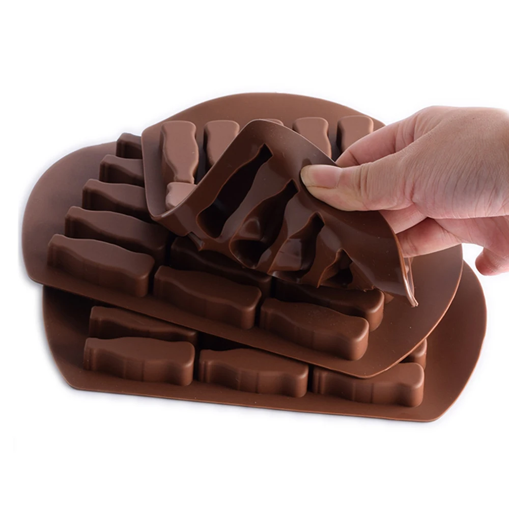 

2021 New 15-Cavity Coca Cola Glass Bottle Ice Cube Tray Silicone Mold For Chocolate Candy Gummy Mini Soap Making