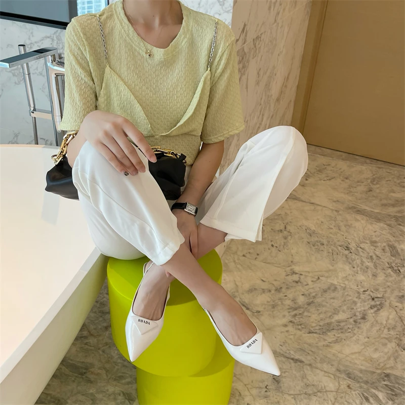 

Baotou sandals female 2021 new summer fairy wild evening breeze gentle shoes French round heel single shoes